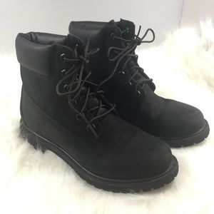 🔥SOLD🔥TIMBERLAND BOOTS 6 INCH BLACK WOMEN'S